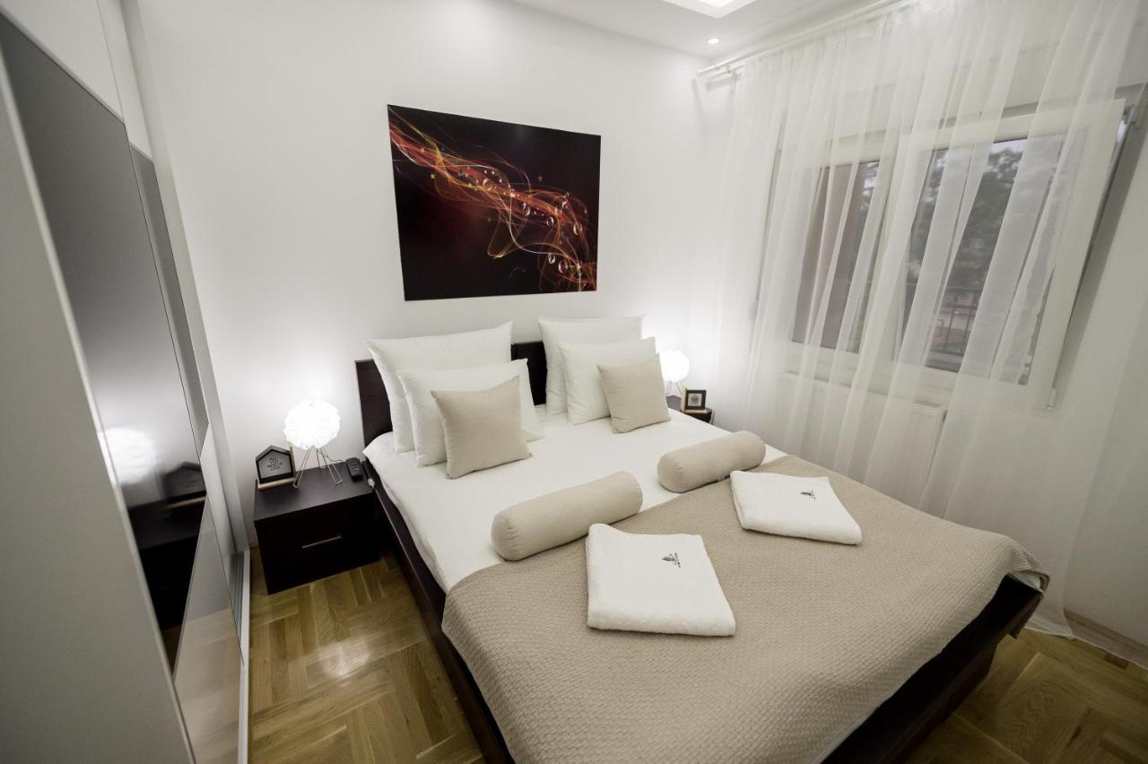 Centar Lux Apartment Arandjelovac Exterior foto